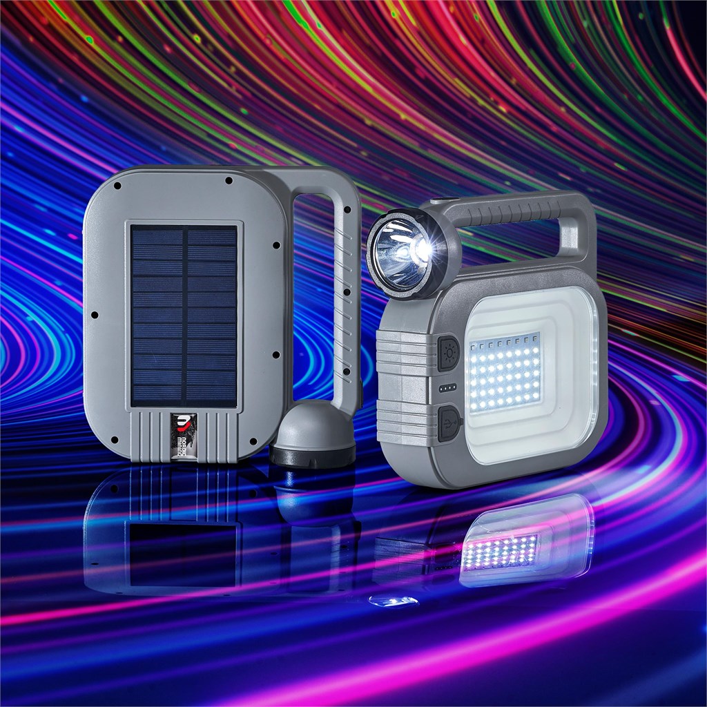 Swiss Cougar Hanoi Solar Lantern & Power Bank - 2 400mAh - Image 17